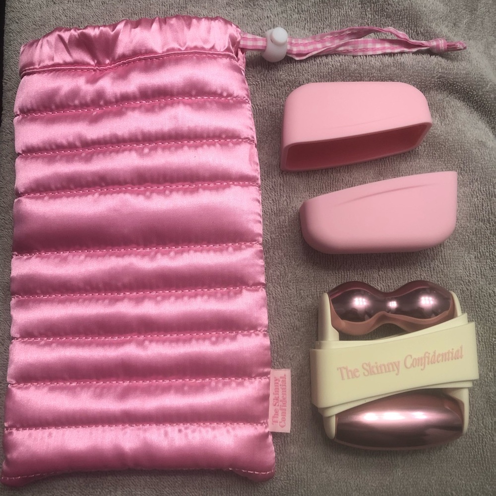 The skinny confidential mint facial roller
